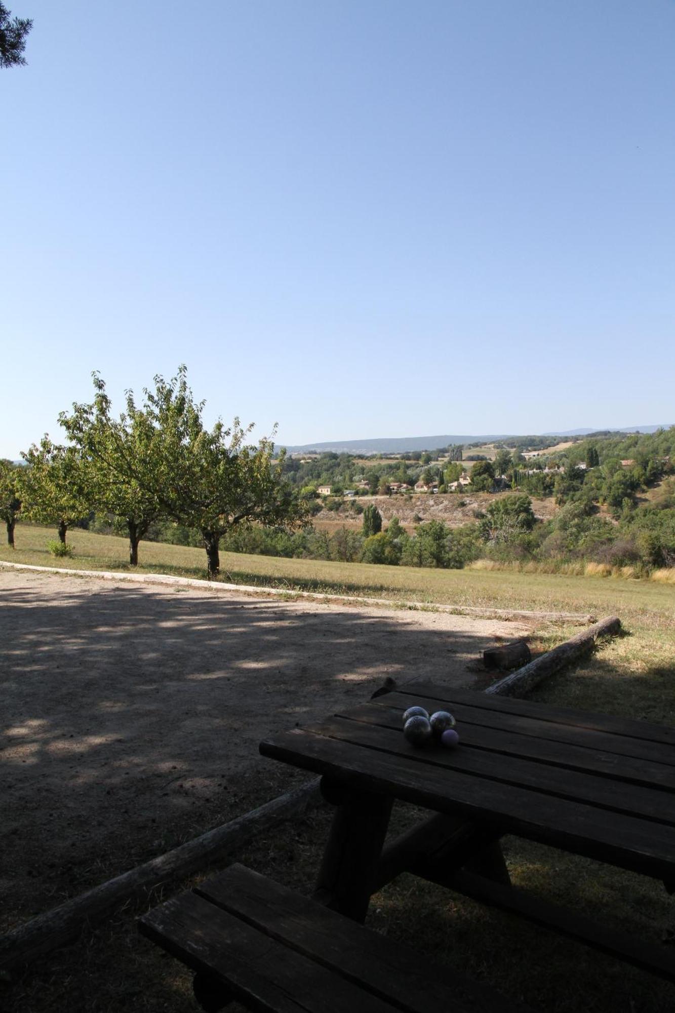 Les Demeures Du Clos Niozelles Buitenkant foto