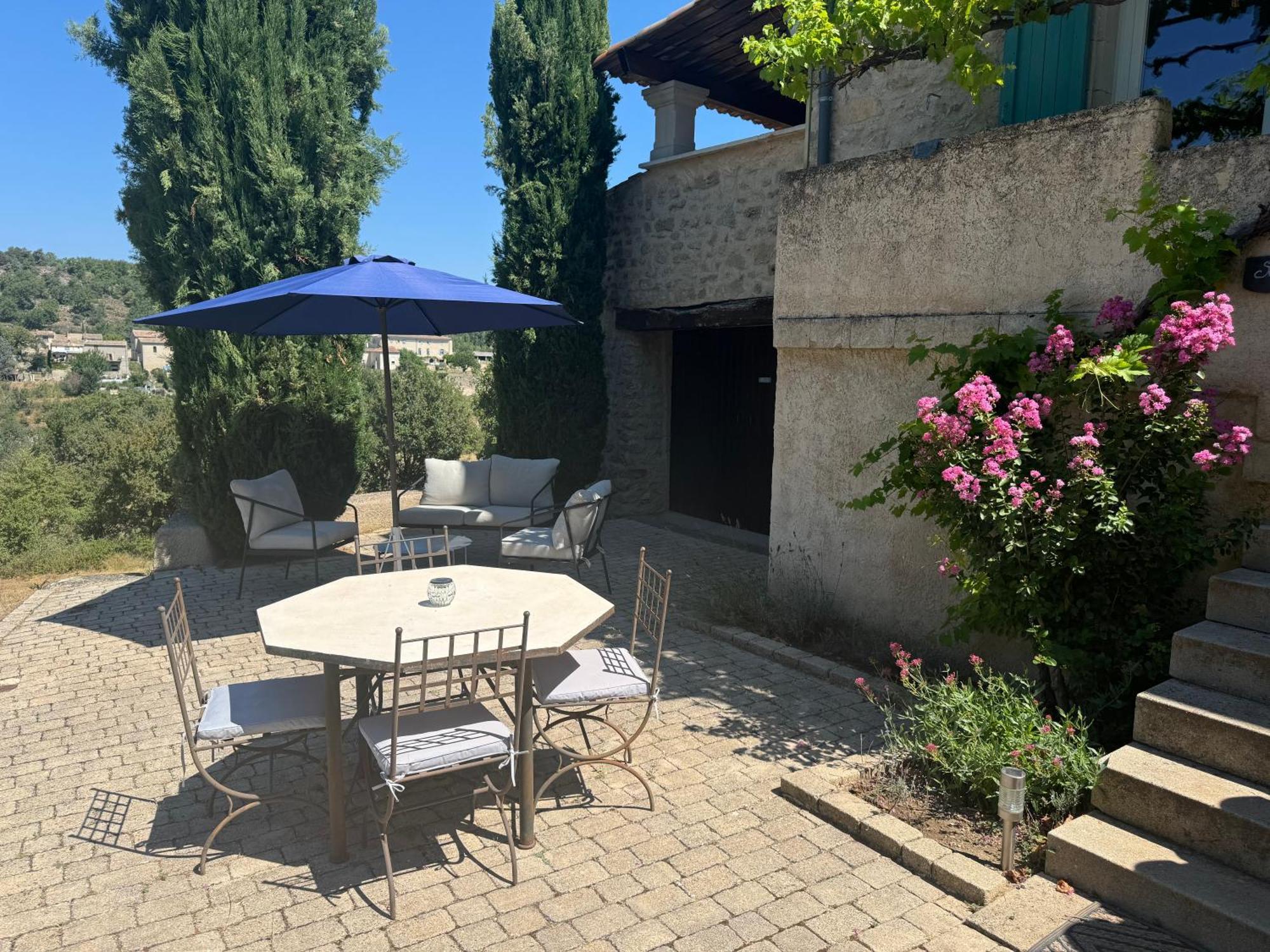 Les Demeures Du Clos Niozelles Buitenkant foto